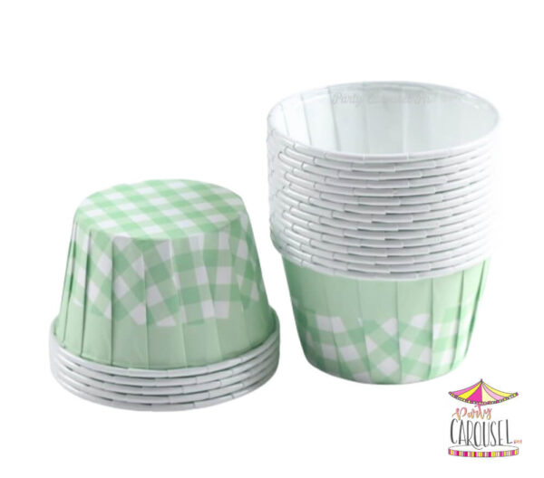 bakingcupscheckgreen