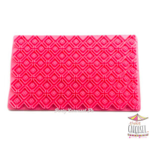 diamondsquareflowerembosser scaled